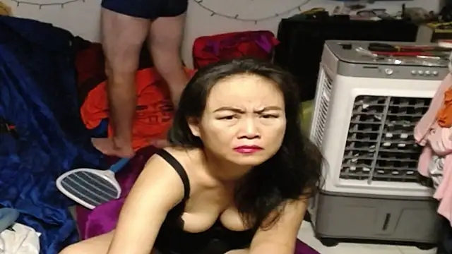 1CuteAndSexy69 webcam