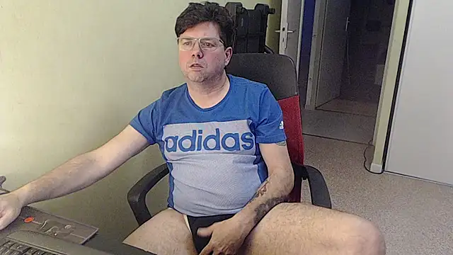 Preview of blueandwhite1