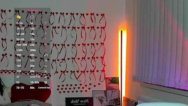 andrea_blossom - Andrea_Blossom's free webcam - UK Sex Cams