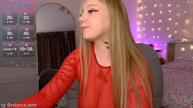 RebeccaAster webcam