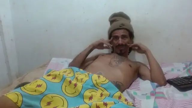 damian_bottom_bigcock webcam