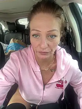 TheSweetestFknSlut webcam