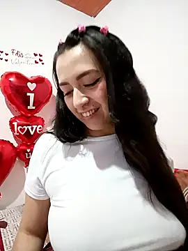 AlondraMendez webcam