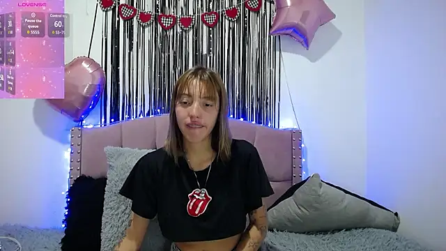 emily_cooper_pym webcam
