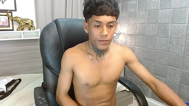 Alan_Cute18 webcam