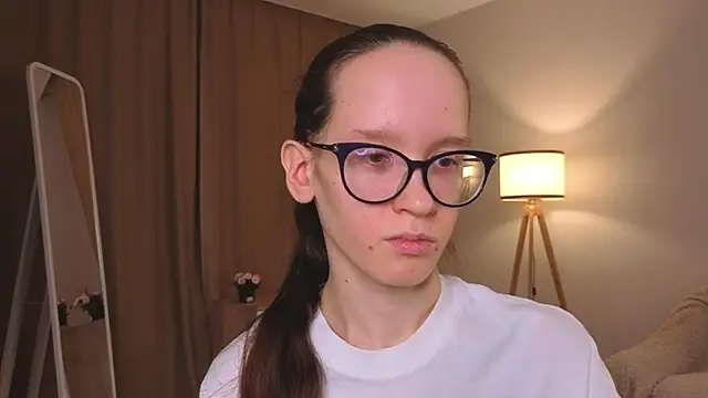 bettybrowni - BettyBrowni's free webcam - UK Sex Cams