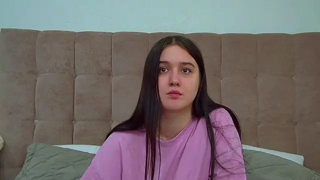 ChristinaMilton webcam