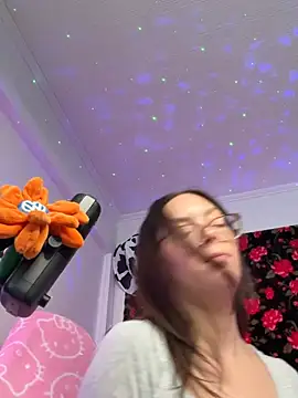 SpaceCowWhore webcam