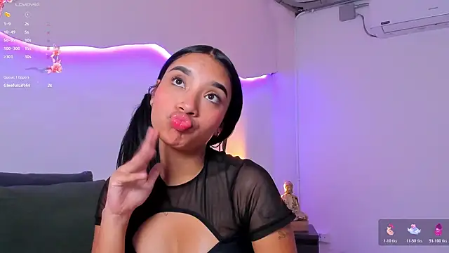 MissPocahontass webcam