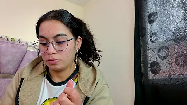 iris_and_damian webcam