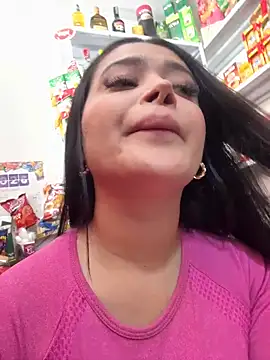 striptease live Sara Fun