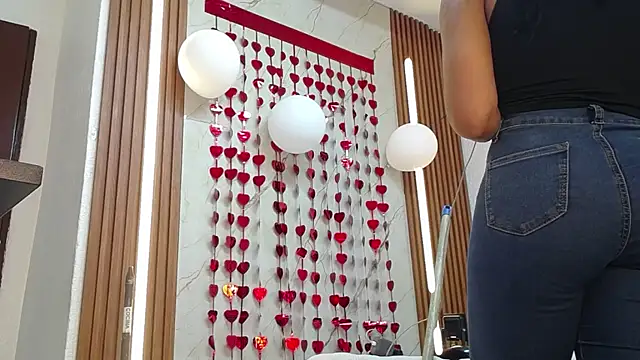 Charlotte_ebony_ webcam