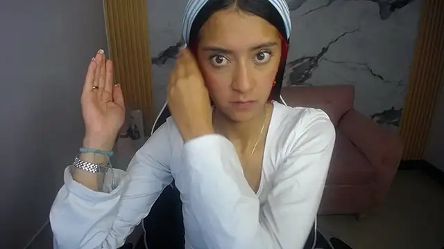 dahyan_ch - Dahyan_ch's free webcam - UK Sex Cams