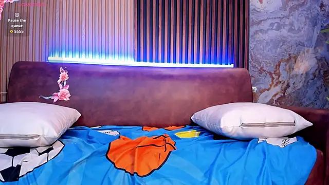 TiffanyHoustton webcam