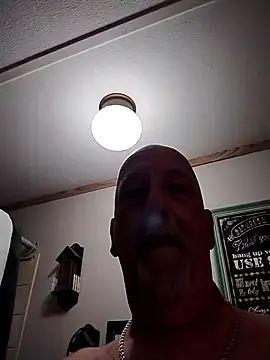 Yankeedave420 webcam