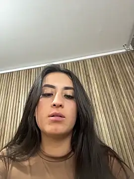 Antonella_Julieta webcam