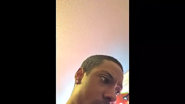 hormoneactivated webcam