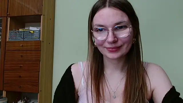 looveellyx - LooveELLYx's free webcam