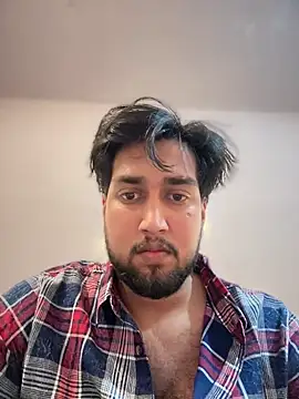 Guru_pinkhead webcam