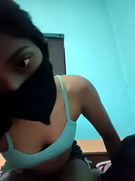 Aaradhya-Rani webcam