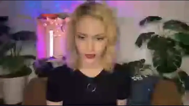 FruitedRiding webcam