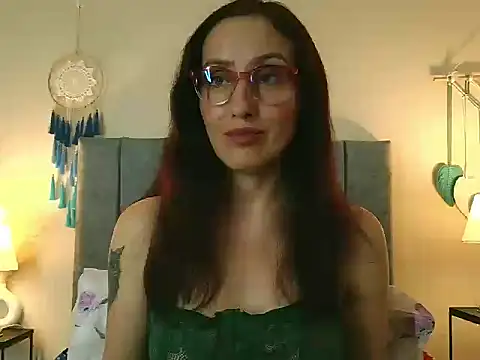 iberianmoonmk - IberianMoonMK's free webcam - UK Sex Cams