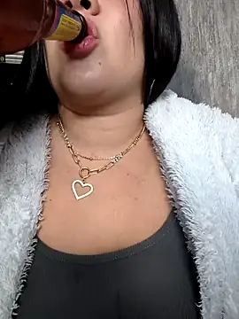 Kendra-daring webcam