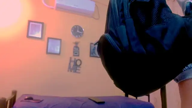 sexiempoderada18 webcam