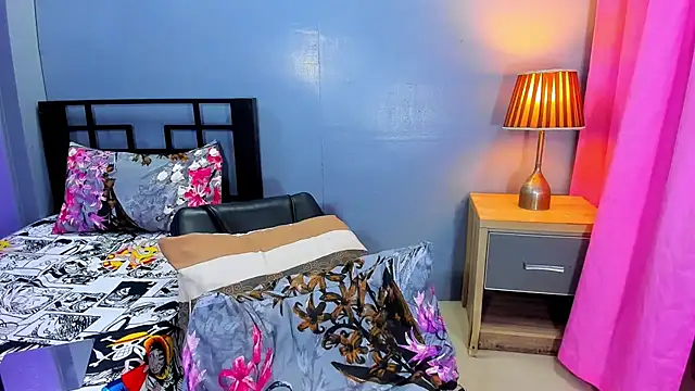 xheavenlyAngeLx webcam