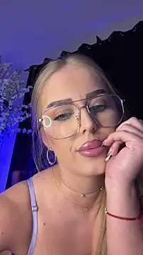 AubrieleRouj1 webcam