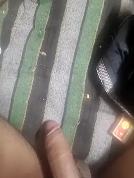 indianbull001 - Indianbull001's free webcam - UK Sex Cams