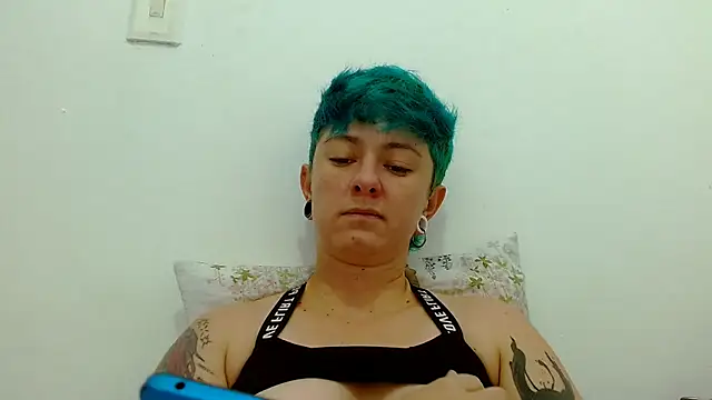tomboyblue webcam