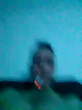 lovemachineeee webcam