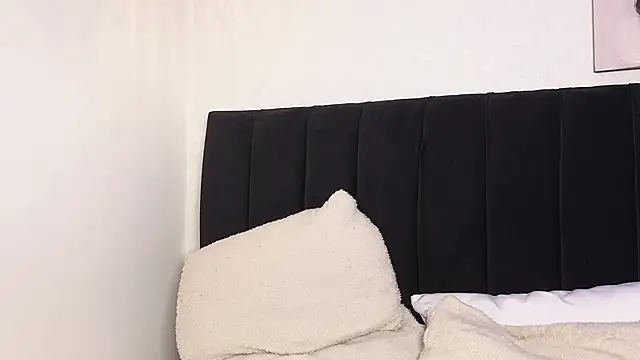 antonellariva_ webcam