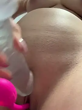 blonde_exe's Live Sex Cam Show