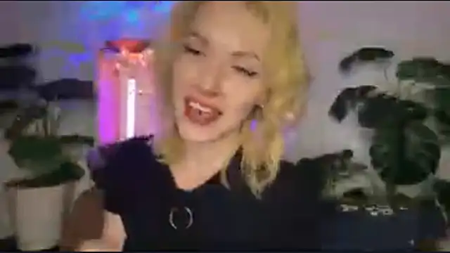 fruitedriding - FruitedRiding's free webcam