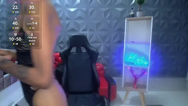 becky_lynch_102 webcam