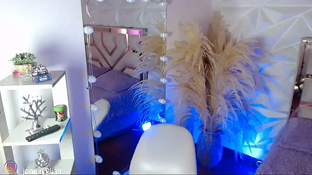 Jonesliam23 webcam