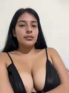 ariana_sweet87 webcam