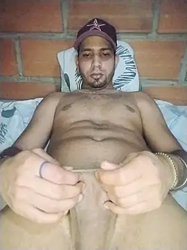 ashtoncooperr webcam