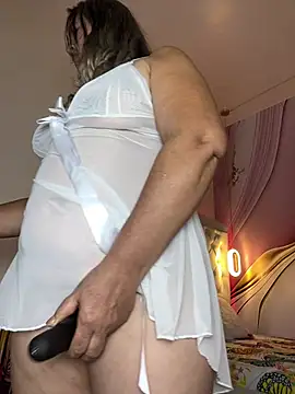 Lucy_Milf_474 webcam