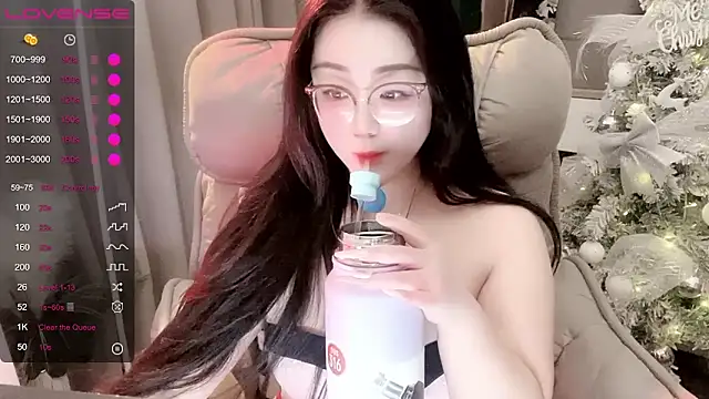 Monica-666888- webcam