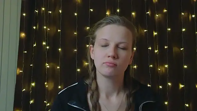 AprylSalisbury webcam