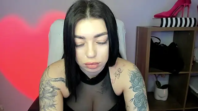 QueenLessix webcam
