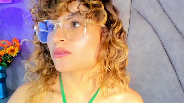 Emili_Rousee_ webcam