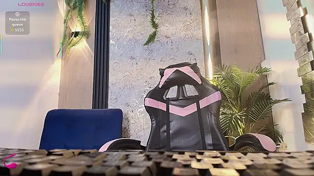 hannaa_jhoonson webcam