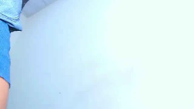 VioletGil_Party_ webcam