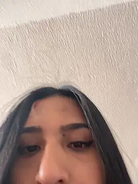 Adahara_Banks webcam