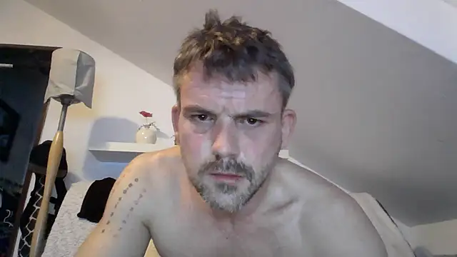 Cambitchboy webcam