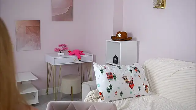 sunnivacovil - SunnivaCovil's free webcam